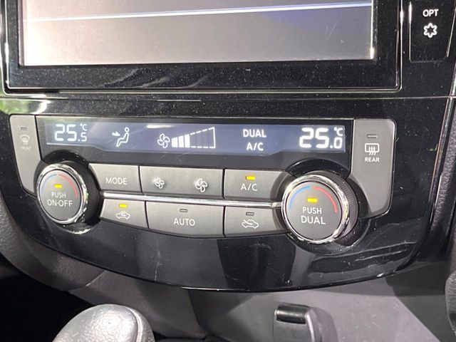 X-TRAIL 2WD