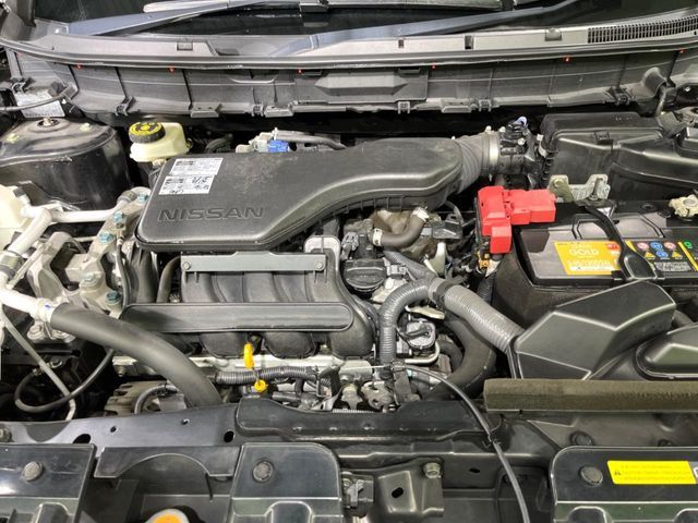 X-TRAIL 2WD