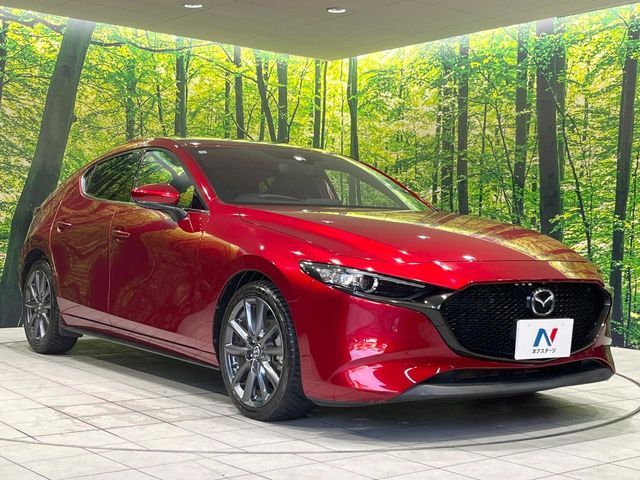 MAZDA3 FASTBACK