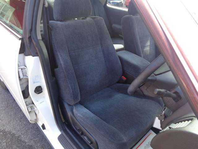 CEDRIC hardtop