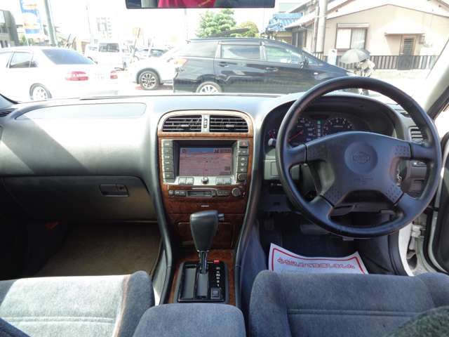 CEDRIC hardtop