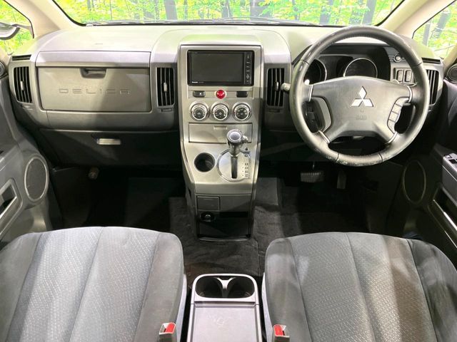 DELICA D:5 2WD