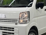 MINICAB van