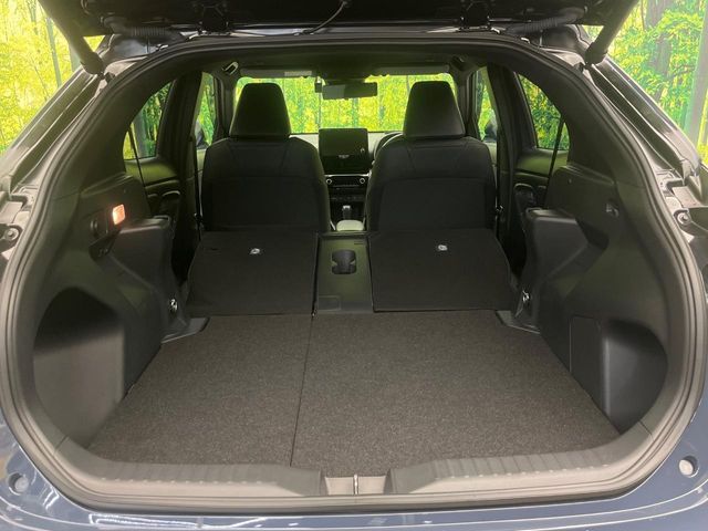 YARIS CROSS HYBRID