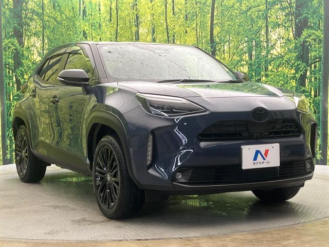 YARIS CROSS HYBRID