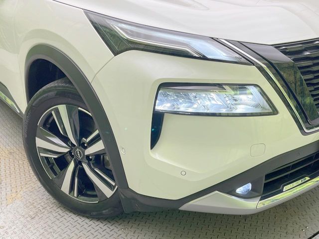 X-TRAIL HYBRID 4WD