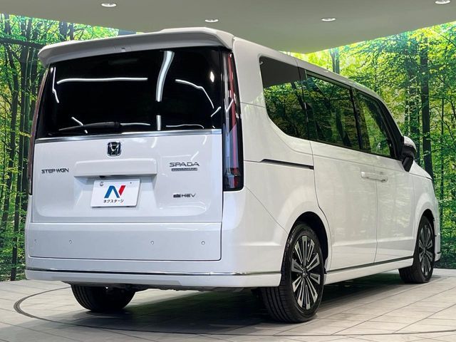 STEPWAGON e:HEV SPADA