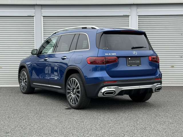 MERCEDES BENZ GLB