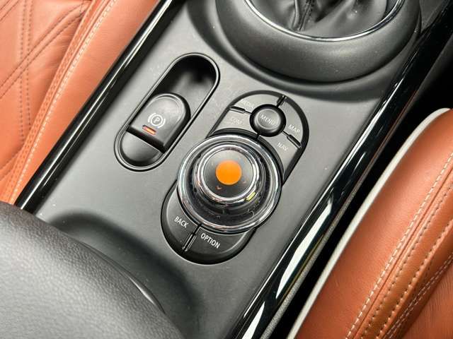 MINI COOPER S CLUBMAN