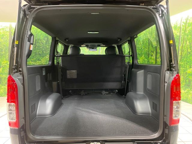 HIACE van 2WD
