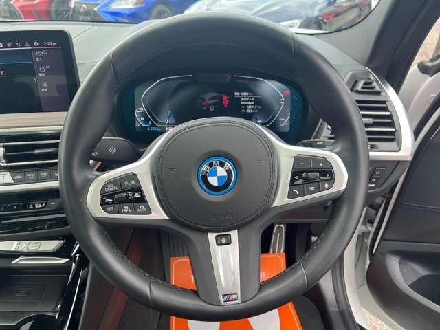BMW iX3