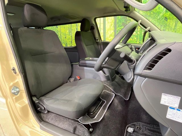 HIACE van 4WD