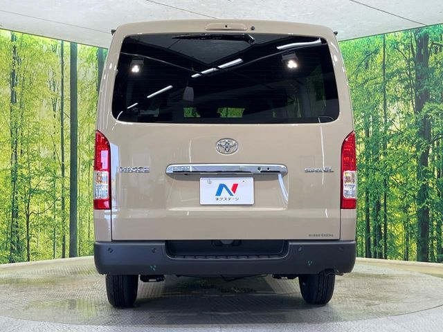 HIACE van 4WD