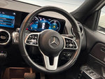 MERCEDES BENZ GLB