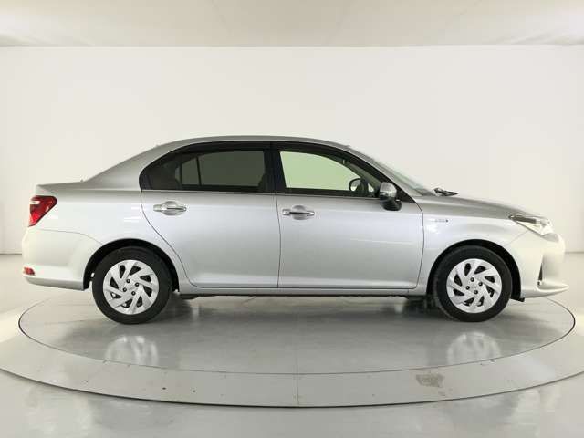 COROLLA AXIO HYBRID