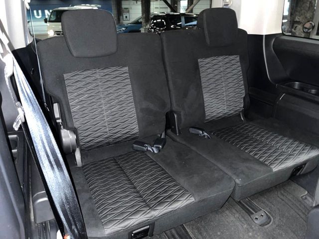 DELICA D:5 4WD