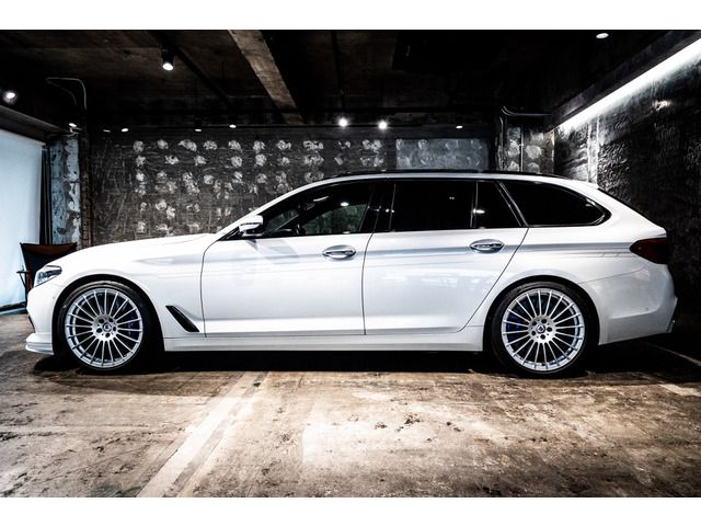 B5 Touring