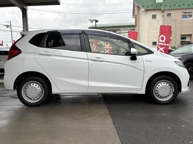 FIT HYBRID 4WD
