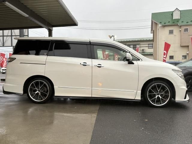 ELGRAND  4WD