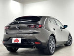 MAZDA3 FASTBACK
