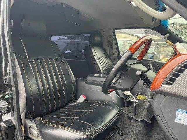 HIACE van 2WD