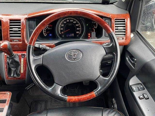 HIACE van 2WD