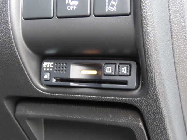 GRACE HYBRID 4WD