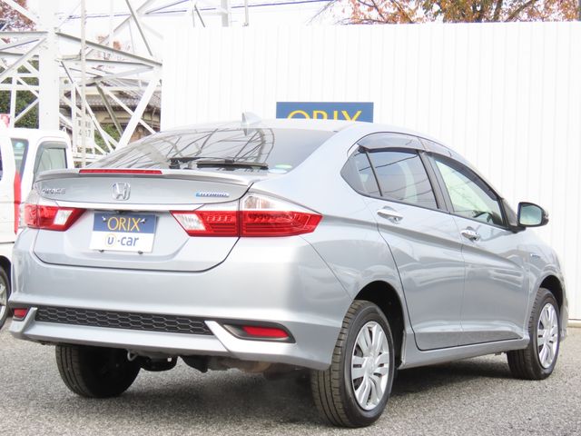 GRACE HYBRID 4WD
