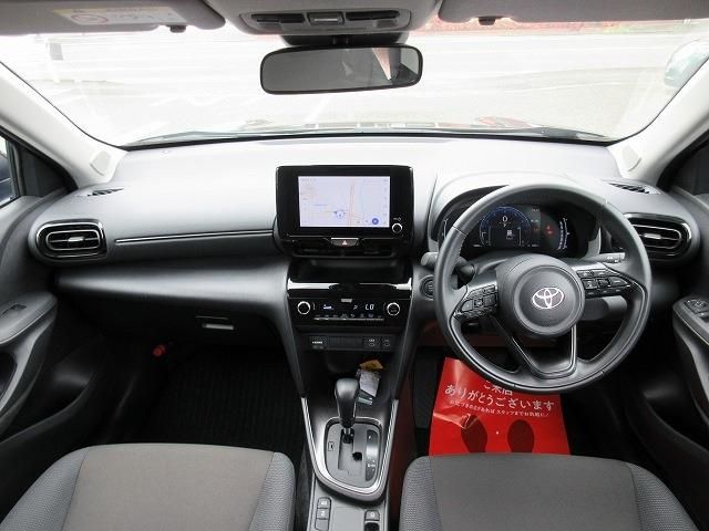 YARIS CROSS