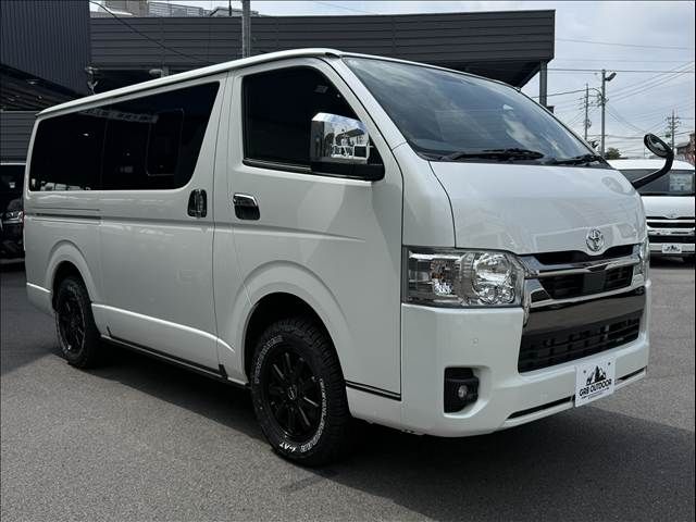 HIACE van 4WD