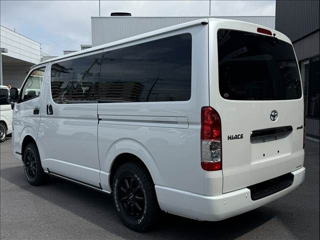 HIACE van 4WD