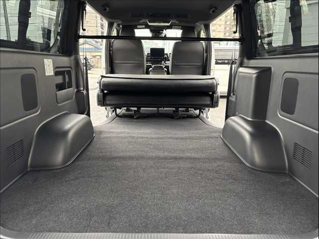 HIACE van 4WD