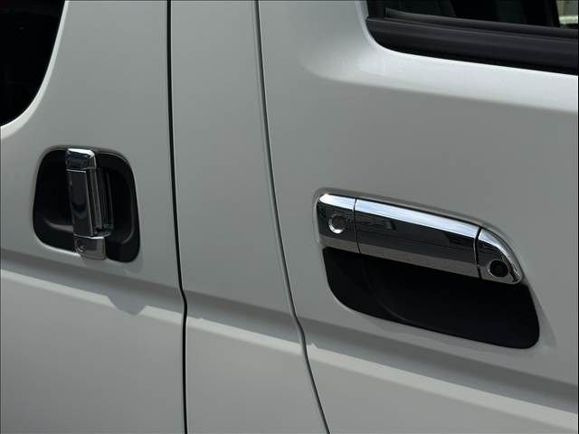 HIACE van 4WD
