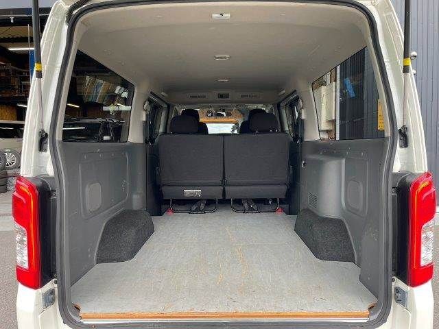 NV350 CARAVAN