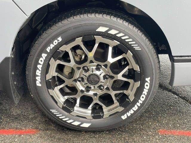 CARAVAN van 2WD
