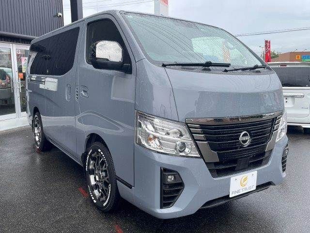 CARAVAN van 2WD