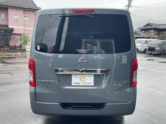CARAVAN van 2WD
