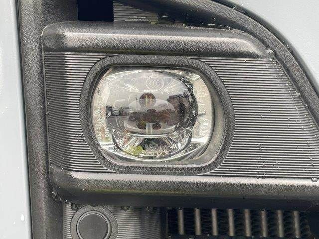 CARAVAN van 2WD