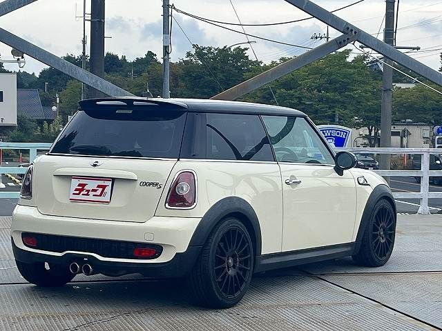 BMW MINI COOPER S