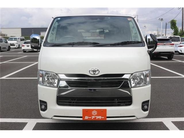 HIACE van 4WD