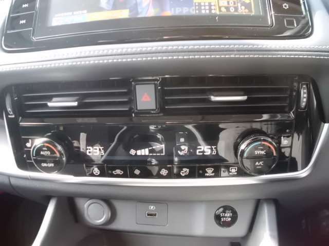 X-TRAIL HYBRID 4WD