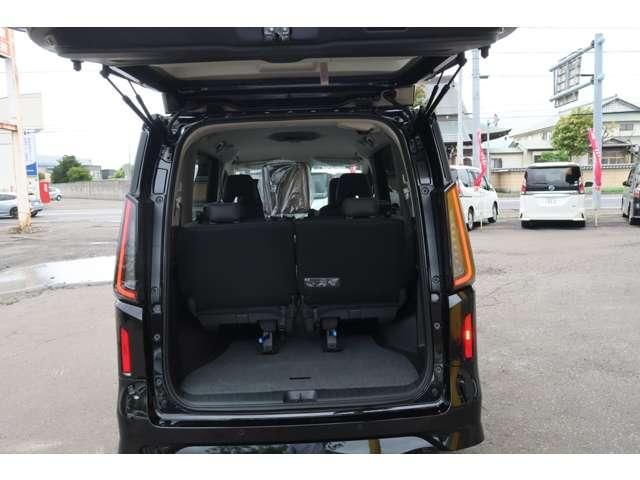 SERENA  WG 4WD