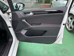 VOLKSWAGEN GOLF TOURAN