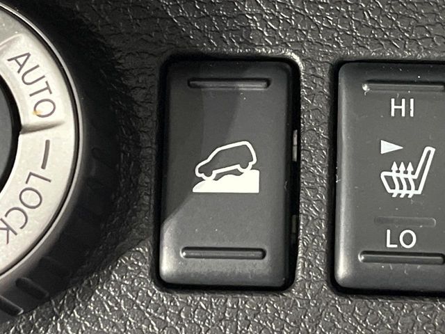 X-TRAIL 4WD
