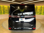 VOXY HYBRID