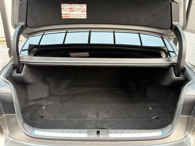 LEXUS LS500h 4WD