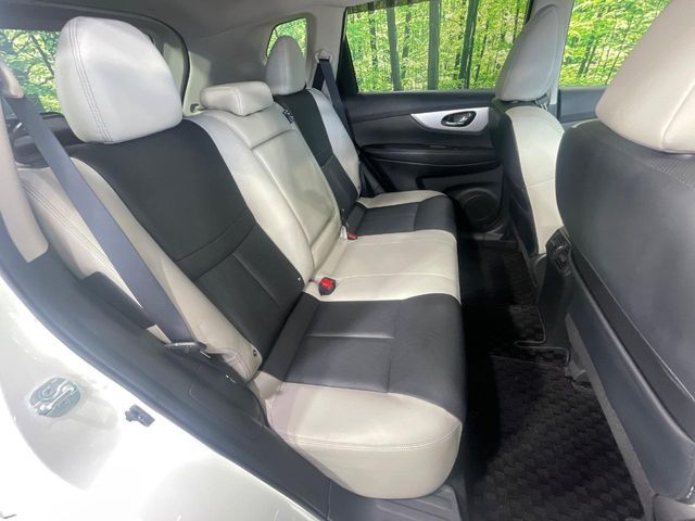 X-TRAIL 2WD