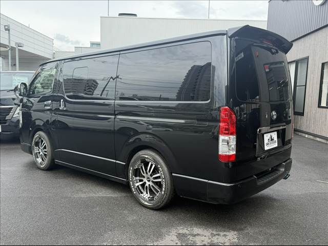 HIACE van 2WD