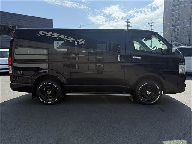 REGIUSACE van 4WD