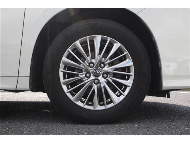 ALPHARD hybrid 4WD
